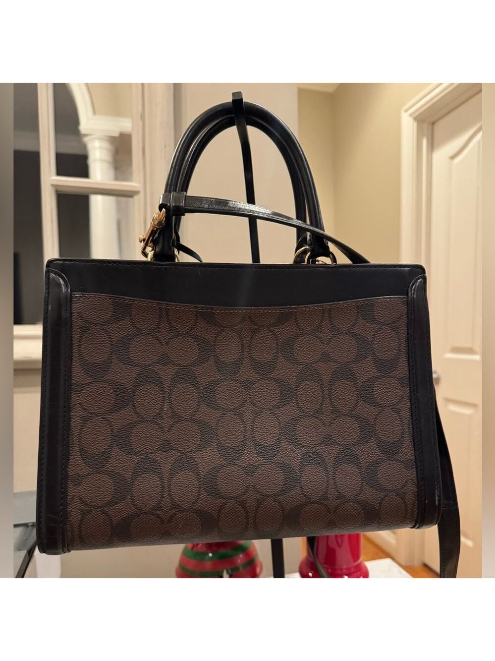 Coach - Zoe Carrycall - Black Leather and Signature Monogram Nice Condition 2019 - Picture 2 of 12